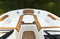 Bayliner VR6 OB - 9