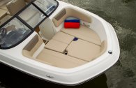 Bayliner VR6 med MerCruiser sterndrive - 3