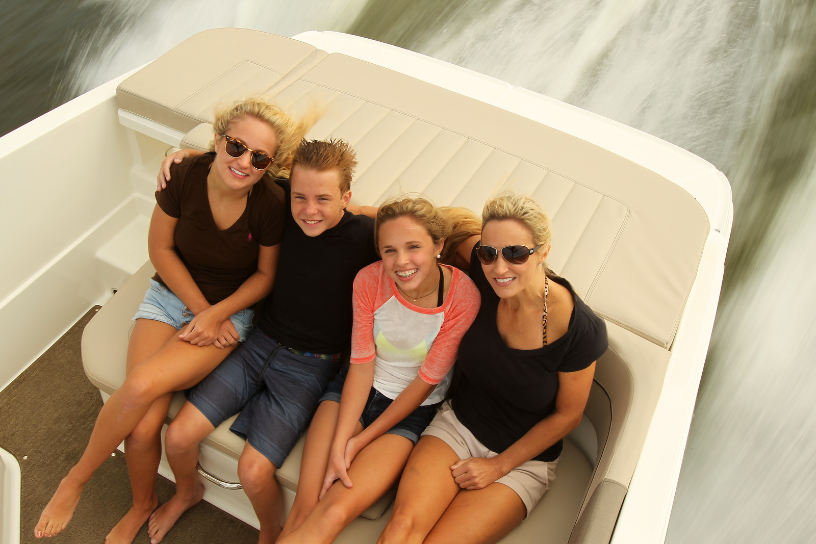 Bayliner VR6 med MerCruiser sterndrive - 24